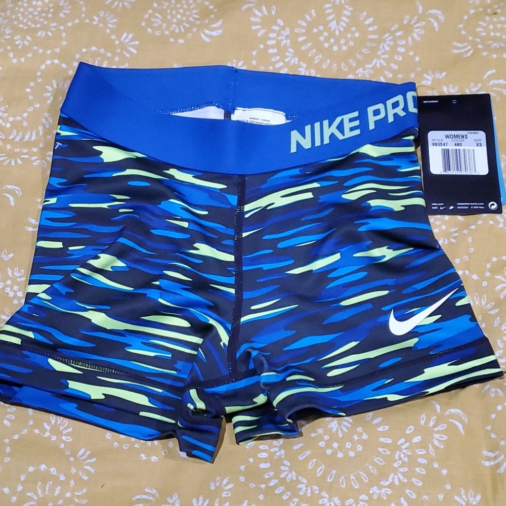 Nike women's dri-fit nike pro training